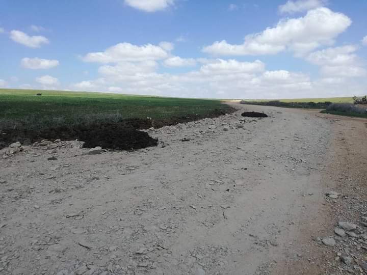 IMG-20250928-WA0318 الرحامنة: ساكنة دوار المهازيل العمارنة والطلبة ترفع ملفًا مطلبيا لتحسين أوضاعها الاجتماعية والمعيشية