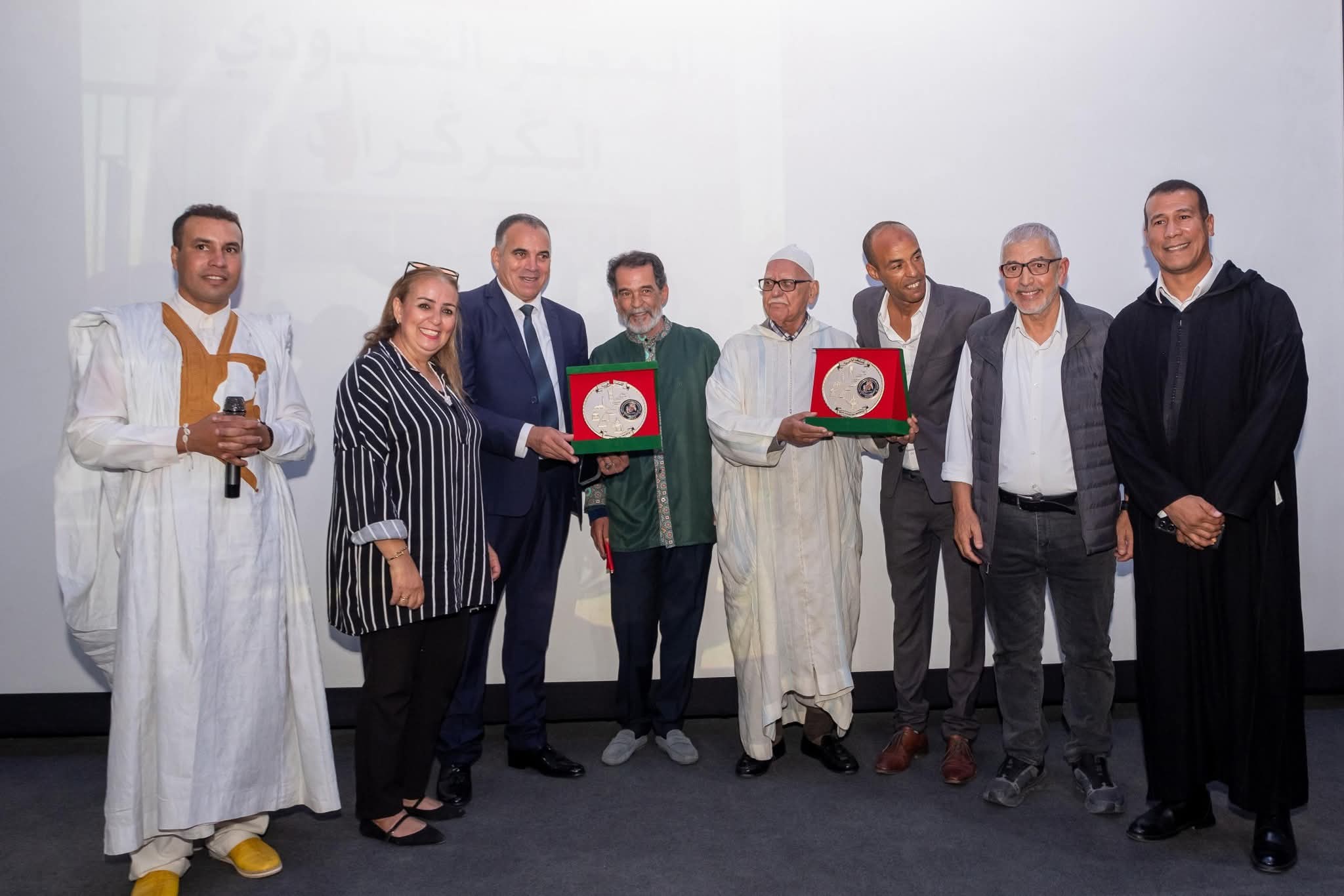 FB_IMG_1763049750808 مراكش: احتفالية مميزة للمسيرة الخضراء وتوحيد الوطن بمشاركة فاعلة للمجتمع المدني والصناع التقليديين