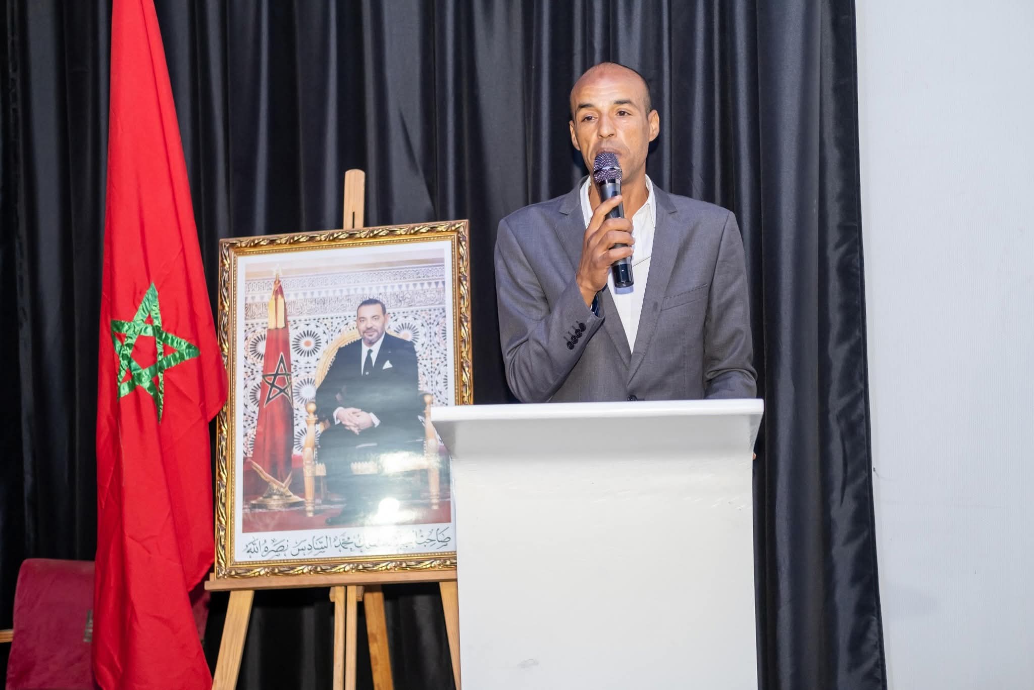 FB_IMG_1763049755466 مراكش: احتفالية مميزة للمسيرة الخضراء وتوحيد الوطن بمشاركة فاعلة للمجتمع المدني والصناع التقليديين